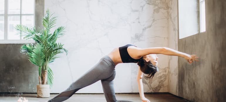 Person doing yoga as a way to control anxiety during cocaine rehab in WV.