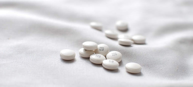 white pills
