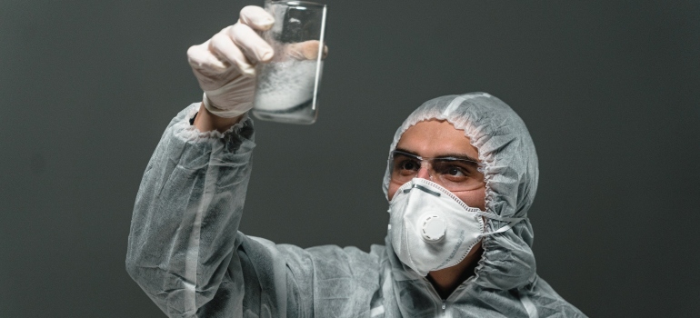 a man examining what does meth do to your teeth