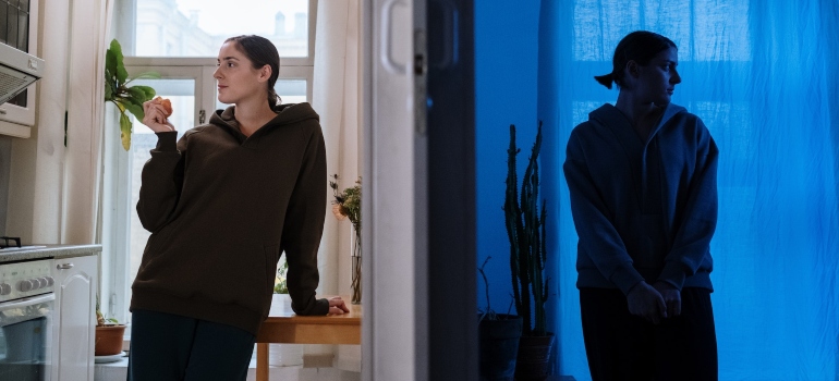 twins in different rooms