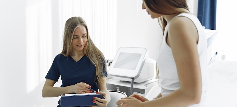 Nurse with a patient in fentanyl rehab