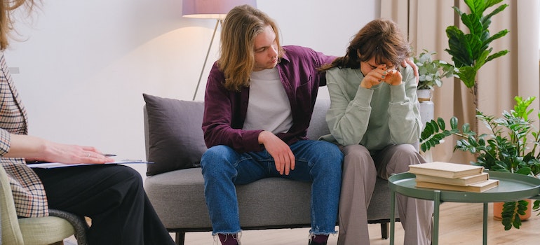 A couple in therapy at a barbiturates rehab center.