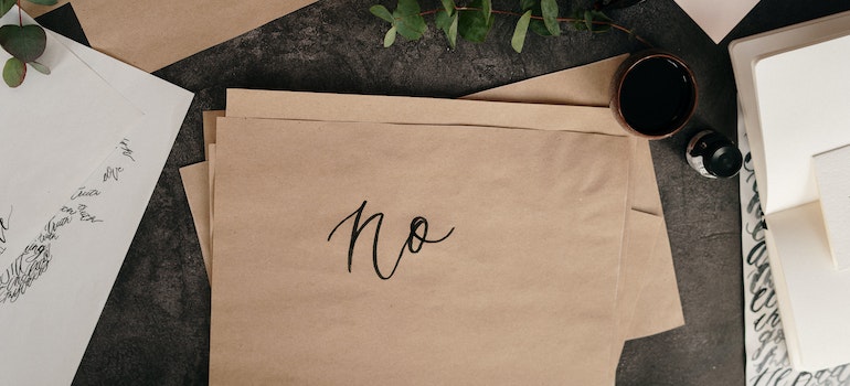 A word 'no' on the paper