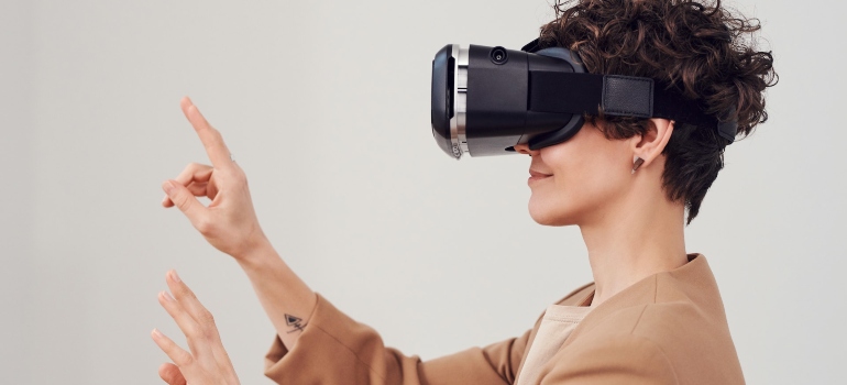 woman experiencing VR