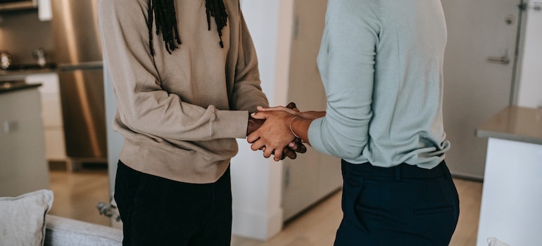 People shaking hands