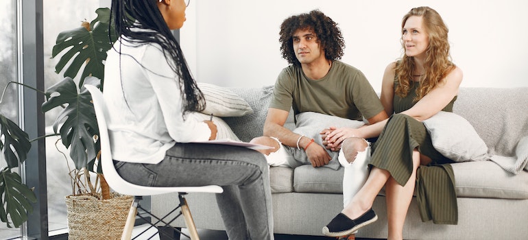 a couple in couple's therapy