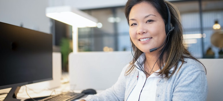 woman working in telehealth