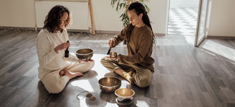 Two women in holistic therapy for bullying and addiction in Cambridge OH