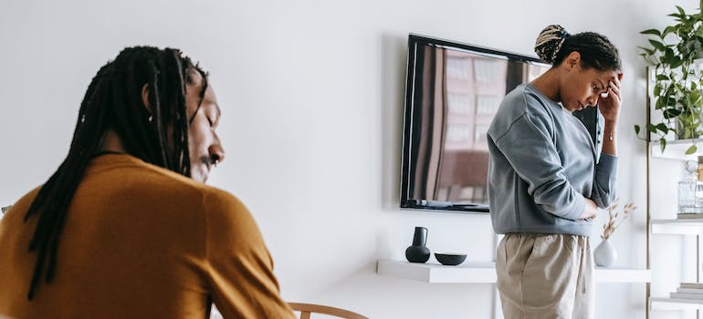 A couple having a discussion as a consequence of mixing Adderall and alcohol