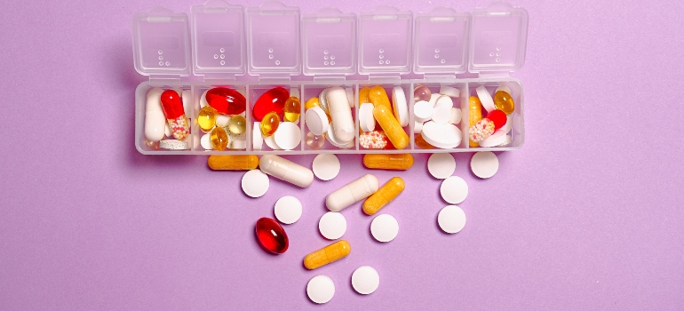 Different medication pills for medication-assisted treatment options in Parkersburg.