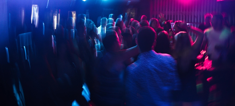 Club with a lot of people in it.