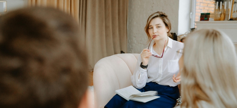 A therapist talking about what is Suboxone