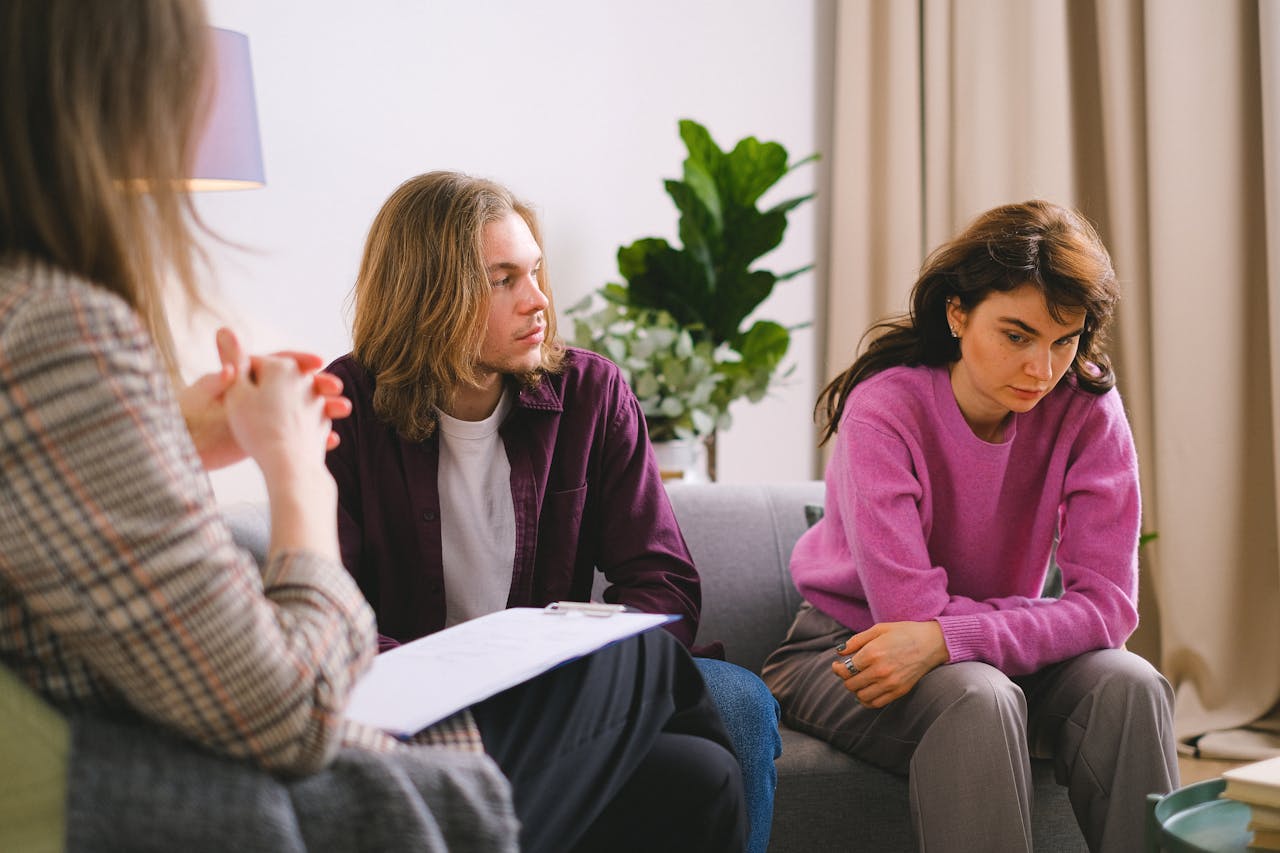 How to Cope with an Alcoholic Loved One: Balancing Care and Boundaries
