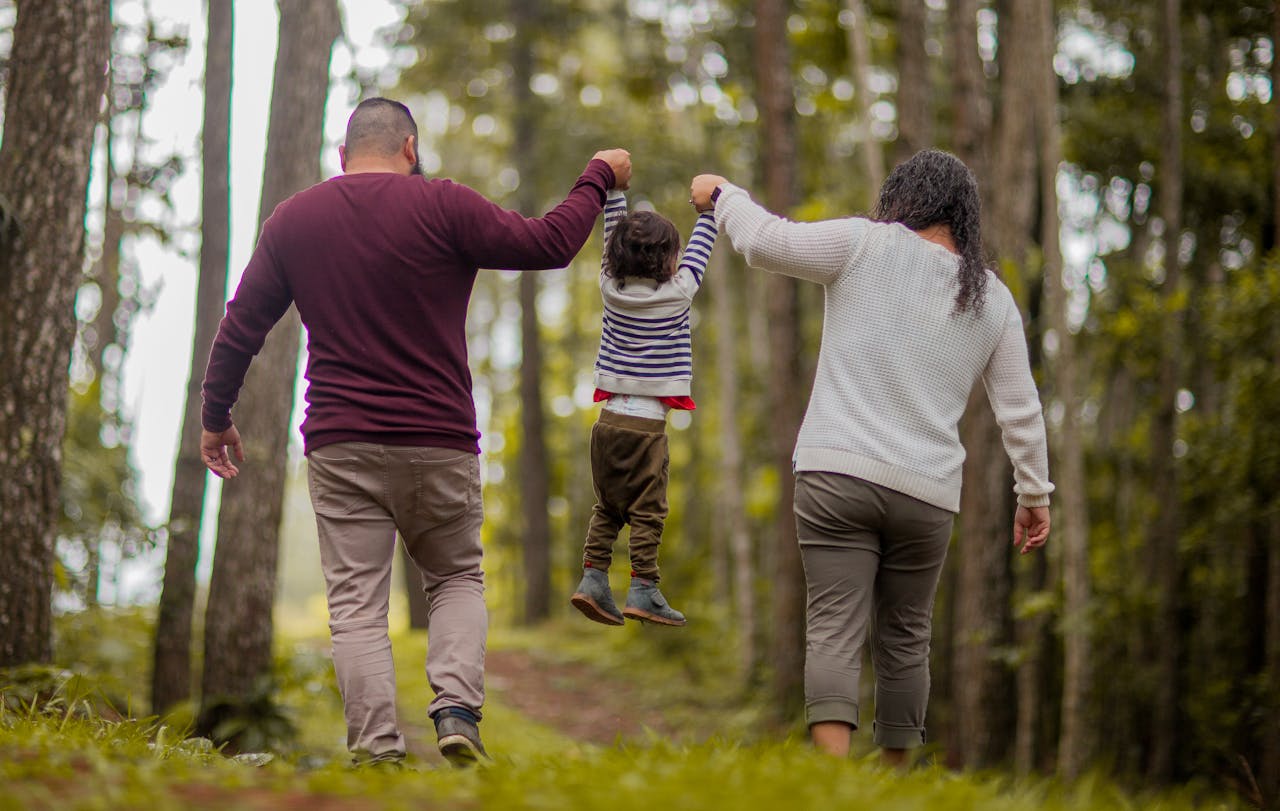 How to Navigate Co-Parenting with a Drug Addict Safely and Effectively