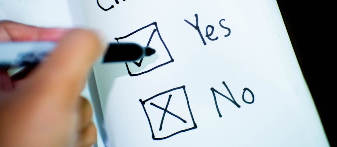 A yes/no checklist.