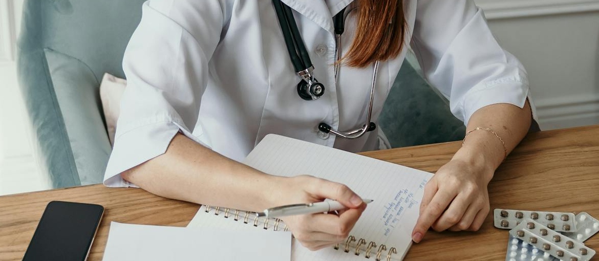 A professional explaining how to maintain private life and career while in rehab