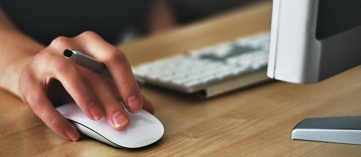 Person researching how to keep your private life and career while in rehab on their computer.