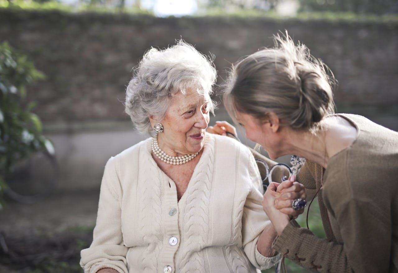 Effective Senior Addiction Treatment Options for Long-Term Healing