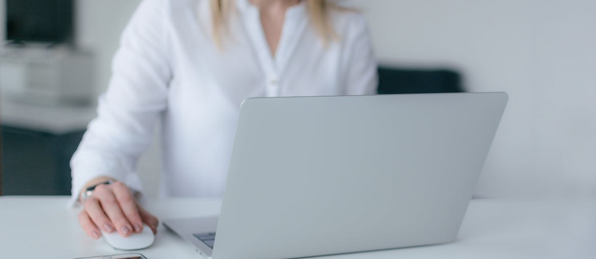Woman researching rehab centers for Concerta withdrawal.