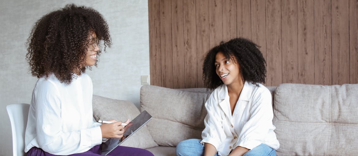 Therapist talking about gratitude exercises with her therapist.
